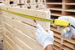 size of wooden pallets