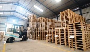 container storage wood pallet